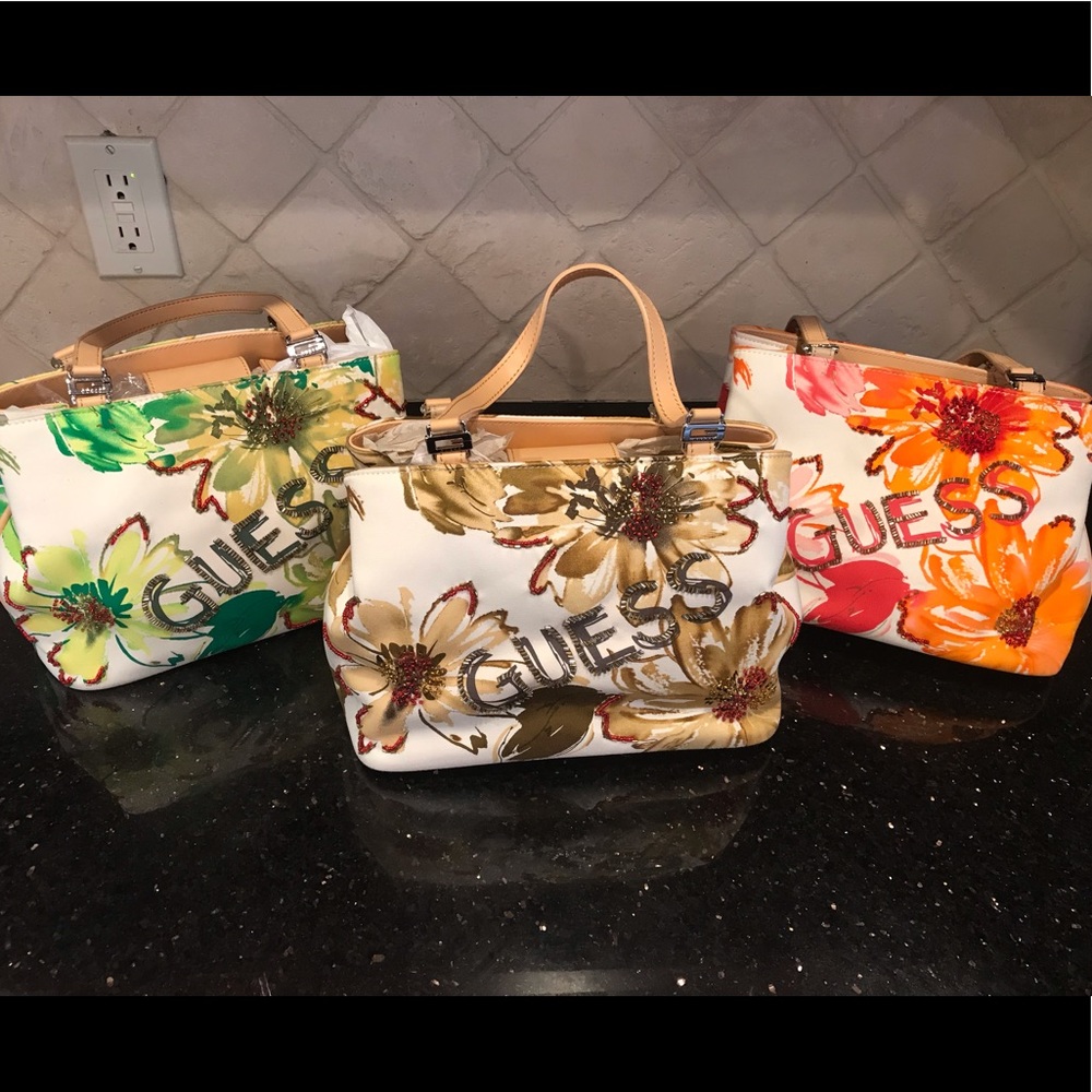 GUESS bags